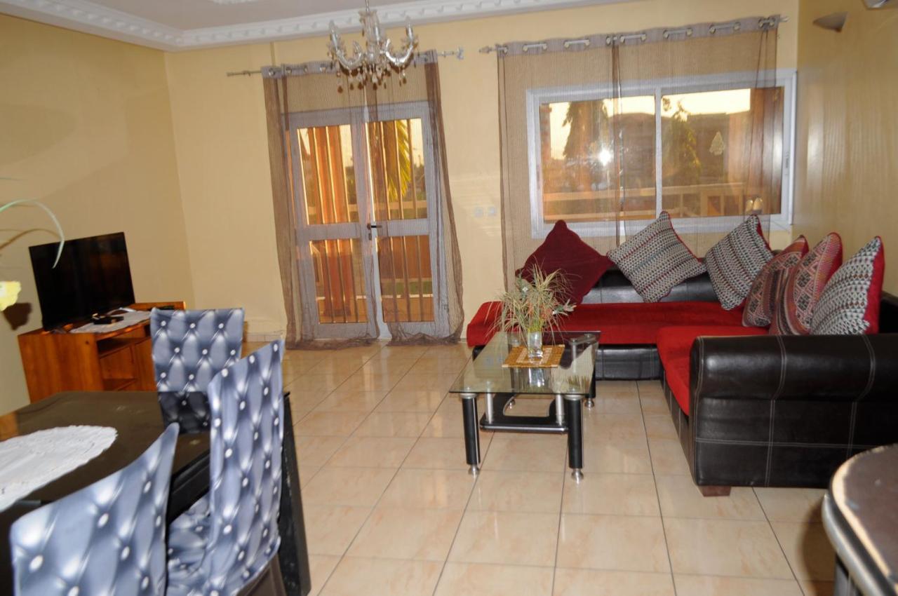 Résidence Hotelière Borel Denver Douala Exterior foto