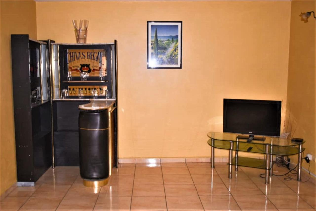 Résidence Hotelière Borel Denver Douala Exterior foto